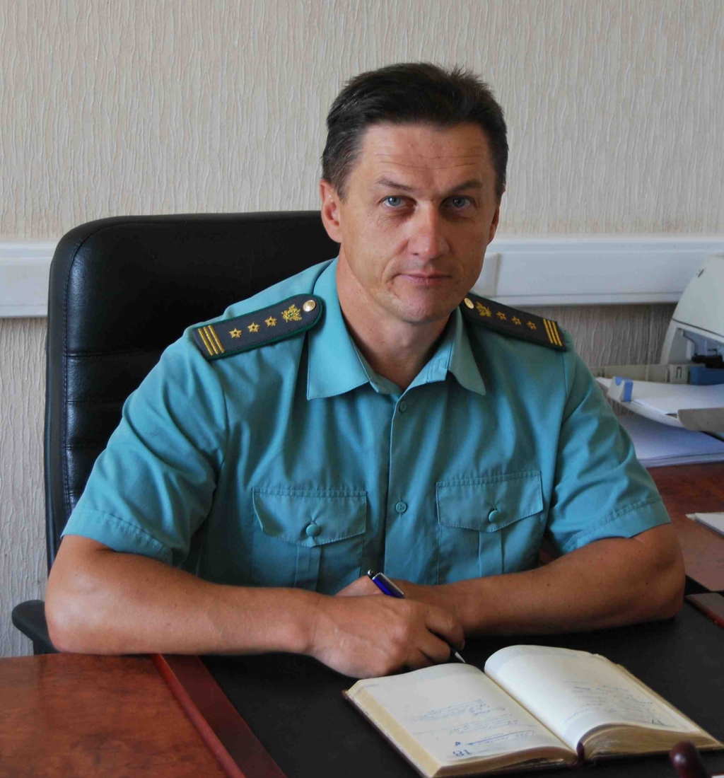 Судебный пристав Эдуард Николаевич КОНОНОВ