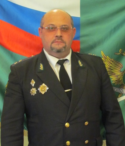 Судебный пристав Андрей Маркович Тамарин